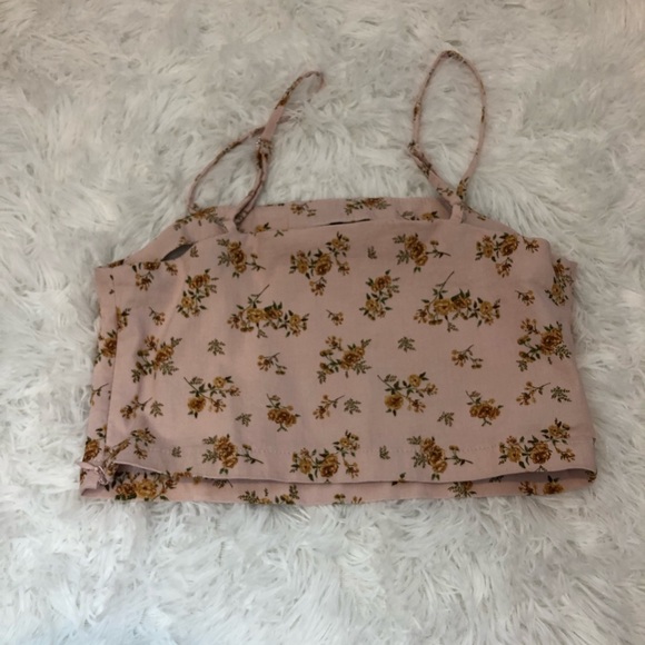 Pink Floral Crop Top - Picture 7 of 8